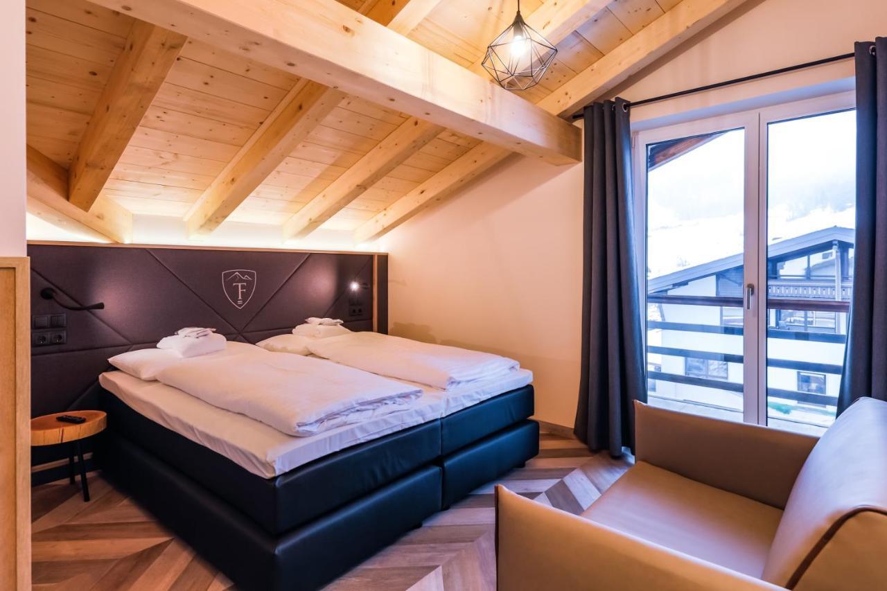 24 By Avenida - Mountain Hotel كابرون المظهر الخارجي الصورة