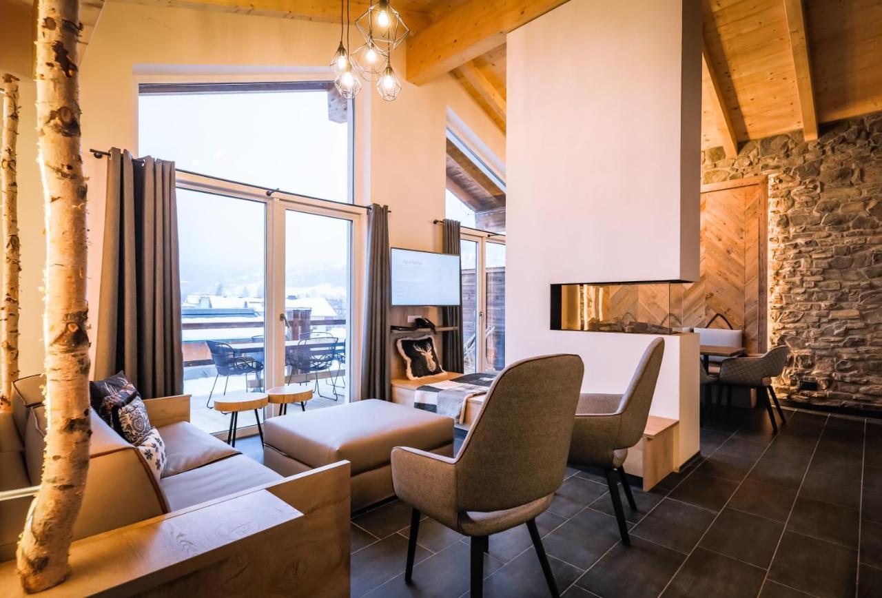 24 By Avenida - Mountain Hotel كابرون المظهر الخارجي الصورة