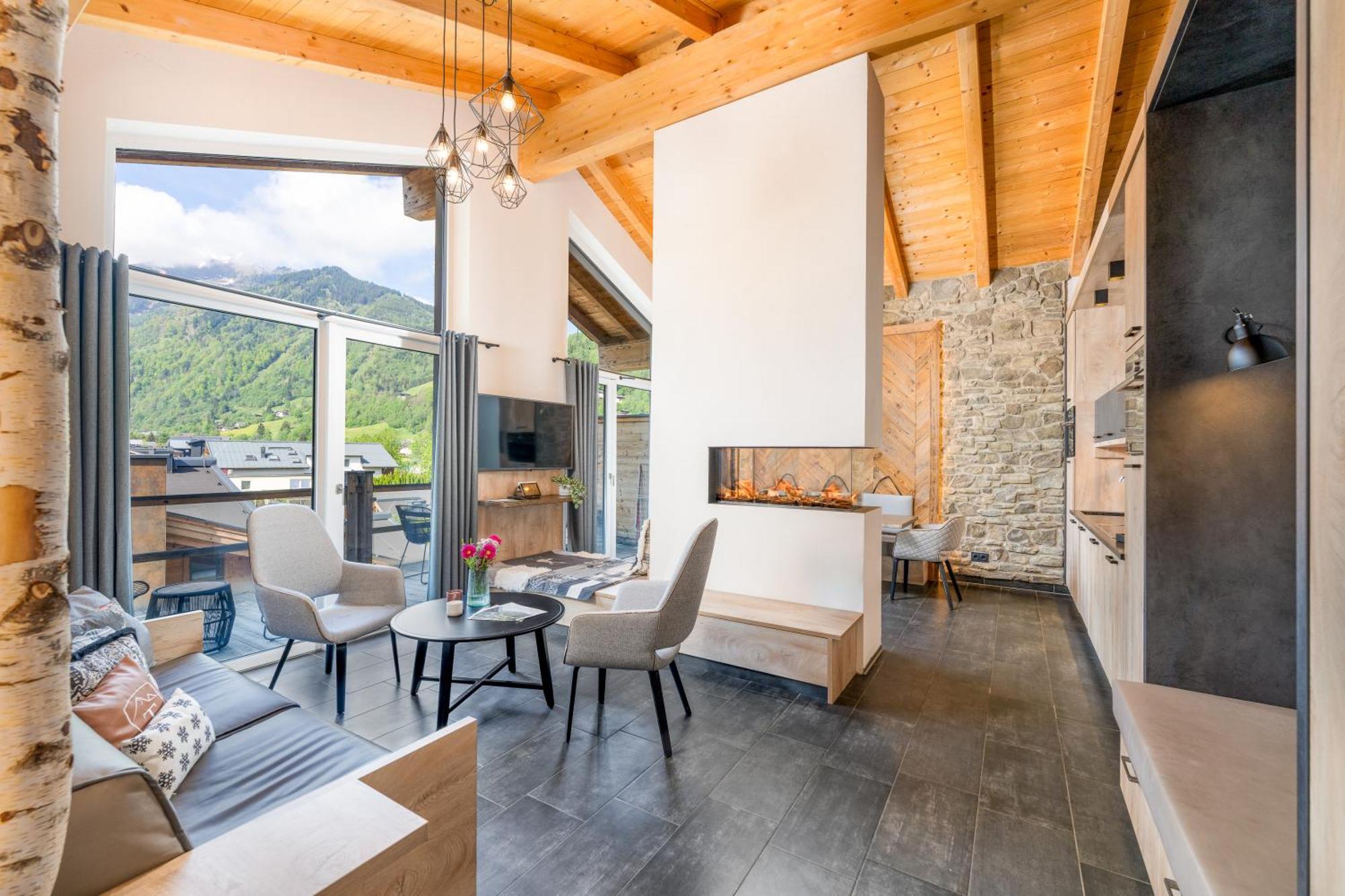 24 By Avenida - Mountain Hotel كابرون المظهر الخارجي الصورة